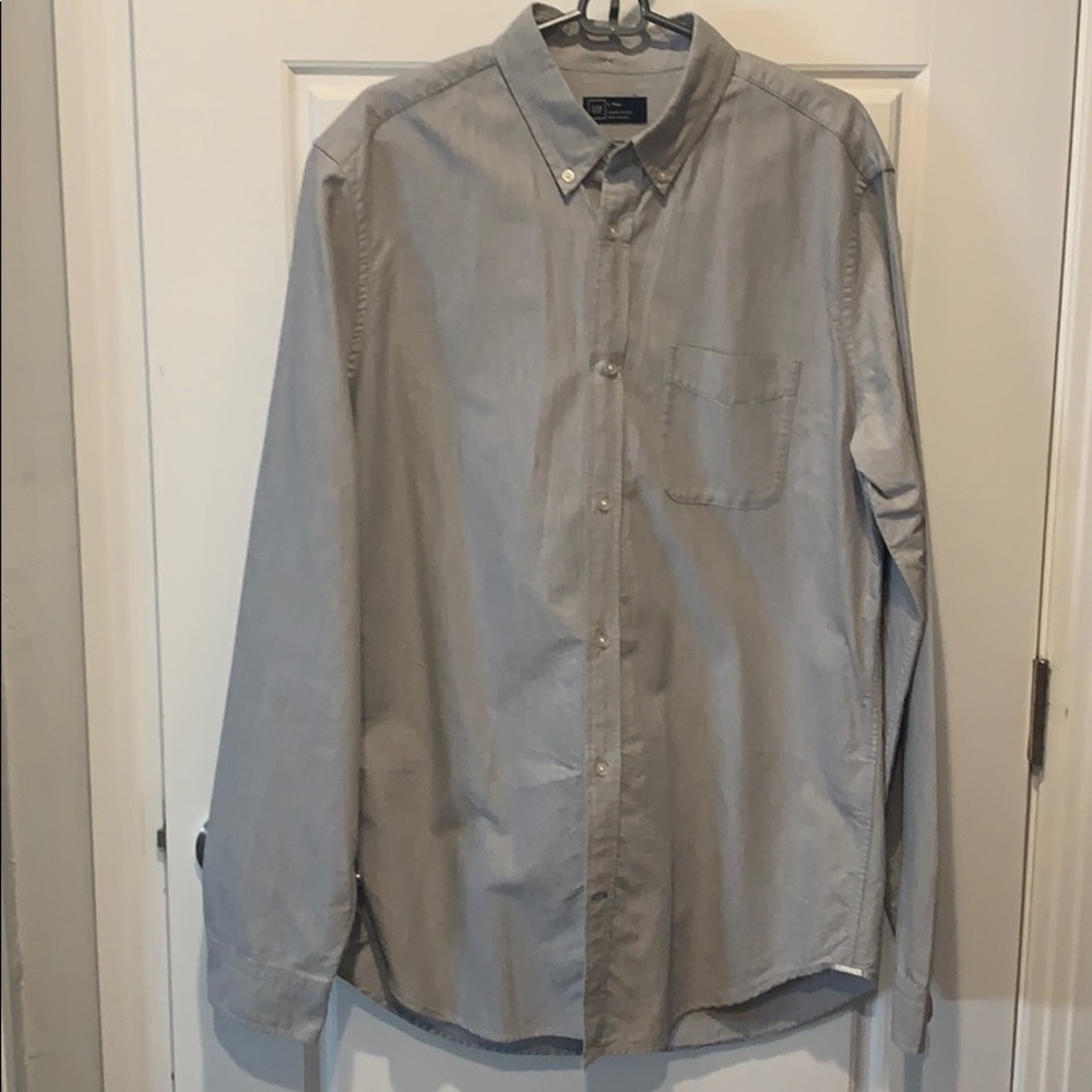 Men’s grey button down